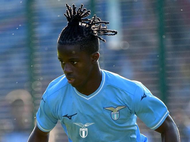 长河中不断 长河中不断