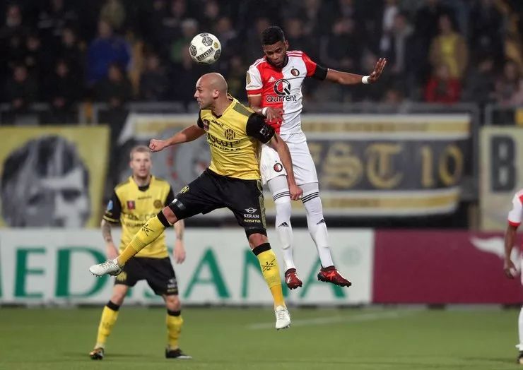 跌宕起伏的 跌宕起伏的